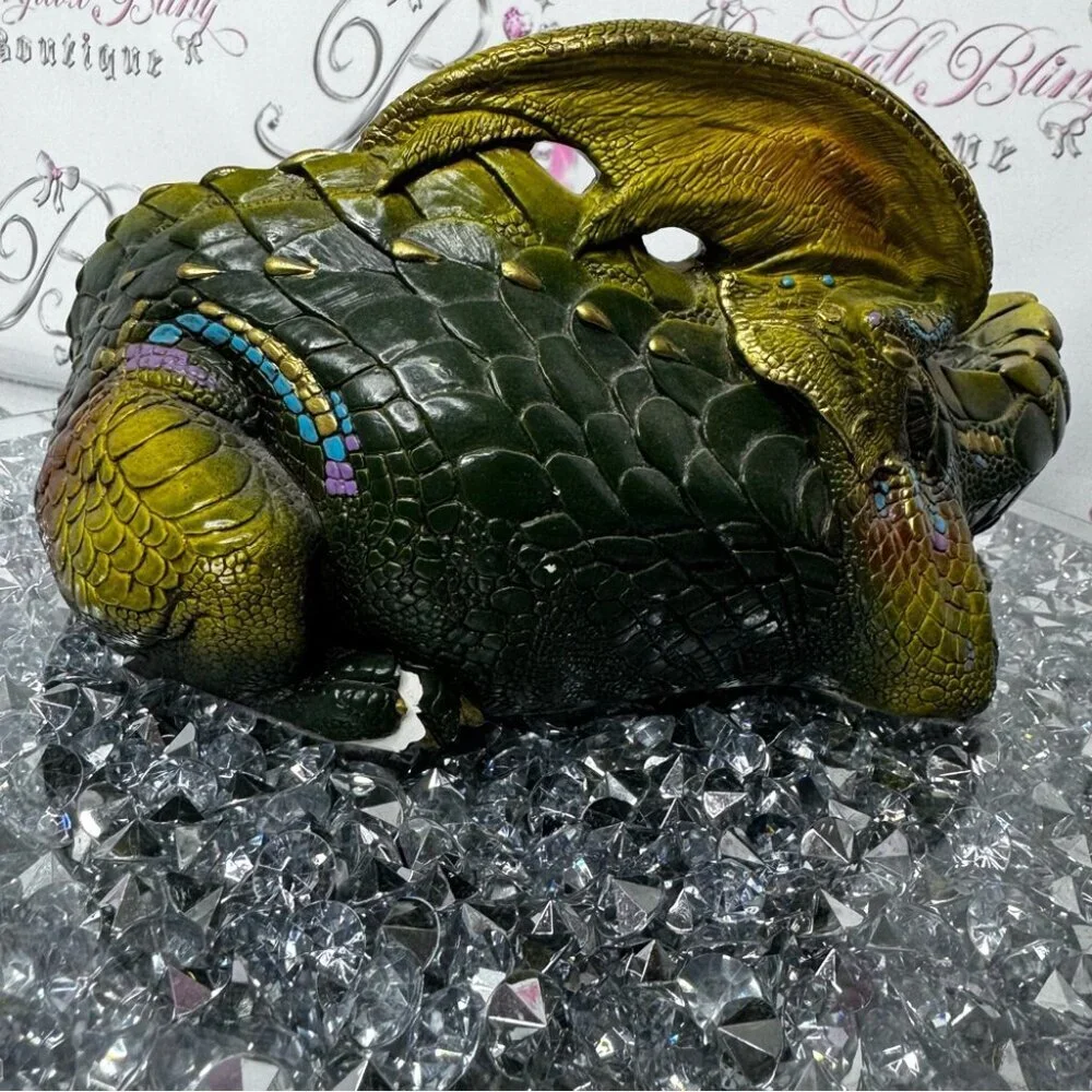 Windstone editions Hollywood California Decorative Dragon Figurine Green purple